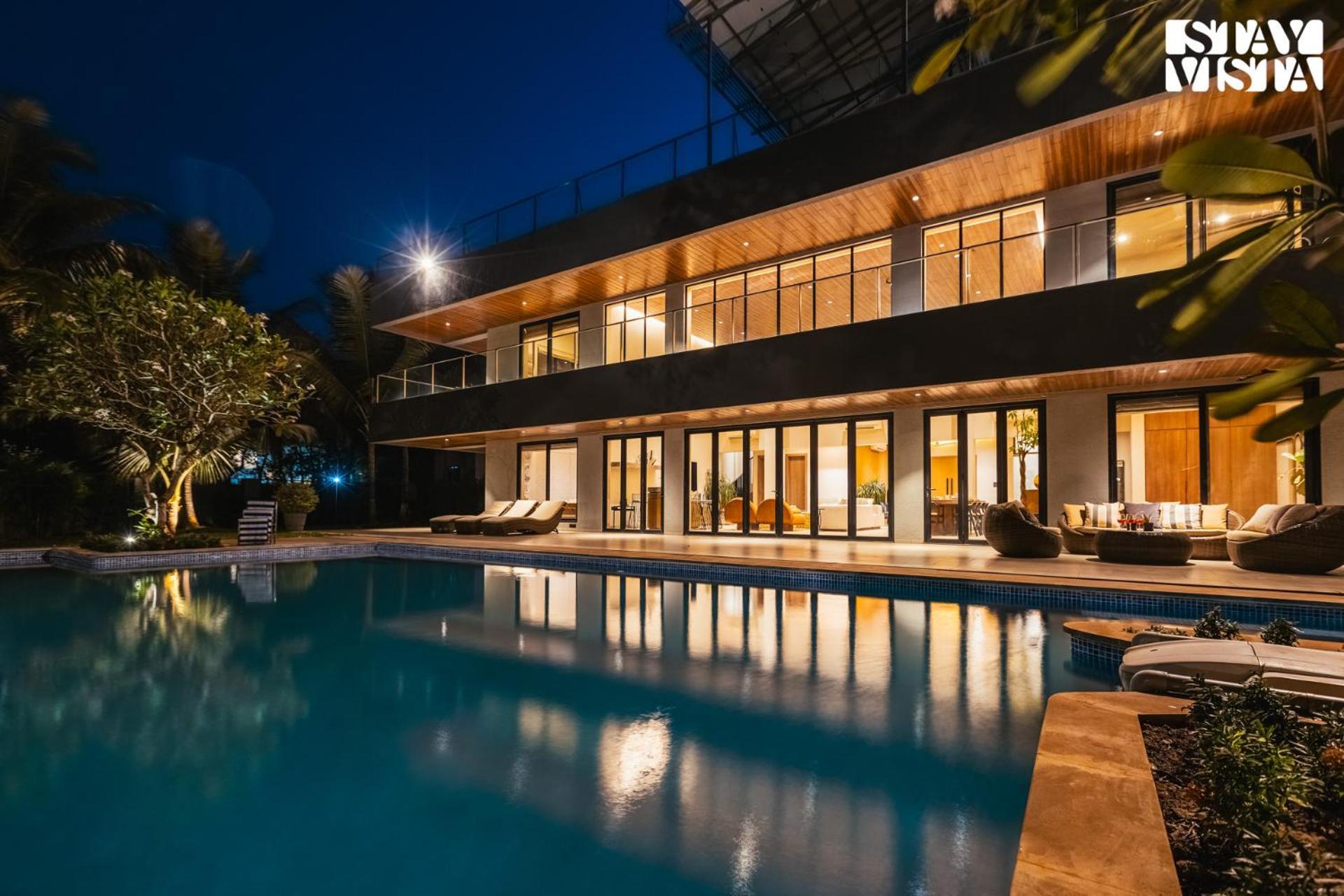 Reflection House By Stayvista With Pool, Terrace Bar, Indoor Games & Exquisite Interiors In A Nutshell Alībāg Exteriör bild
